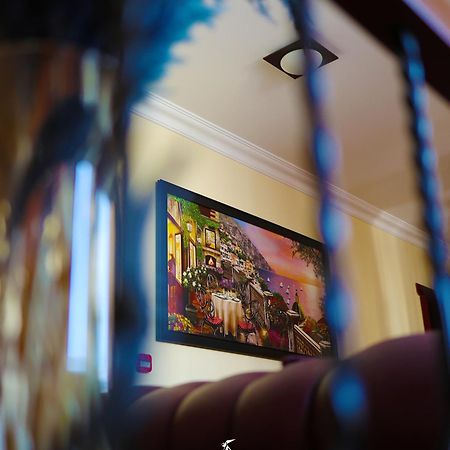 Hotel Lybeten Ferizaj Kültér fotó