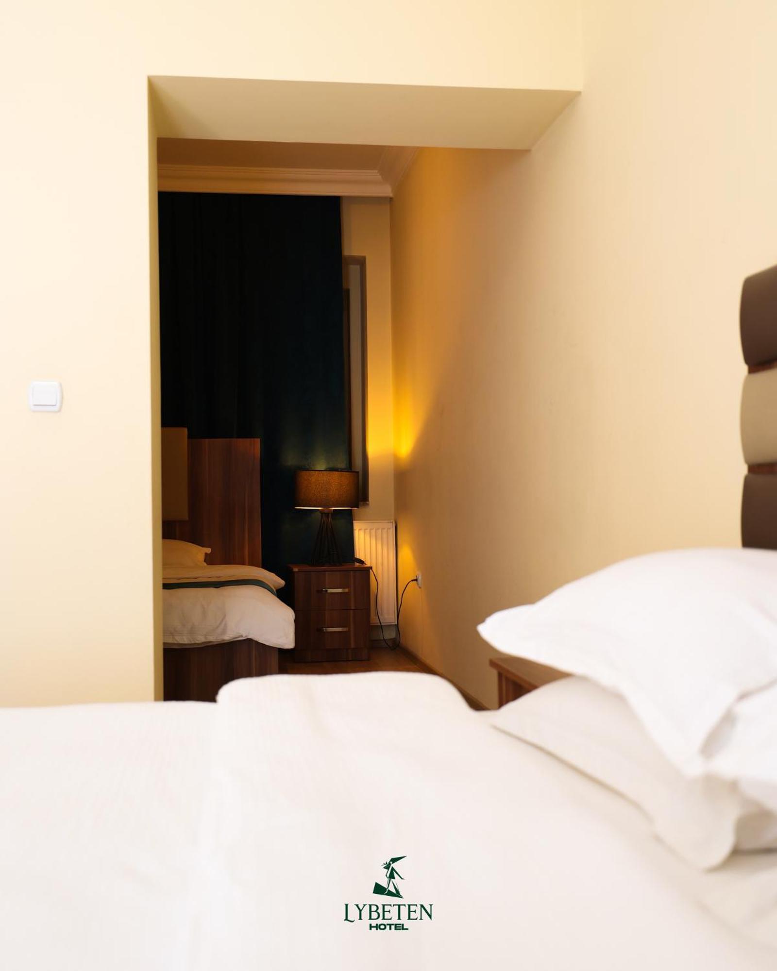 Hotel Lybeten Ferizaj Kültér fotó