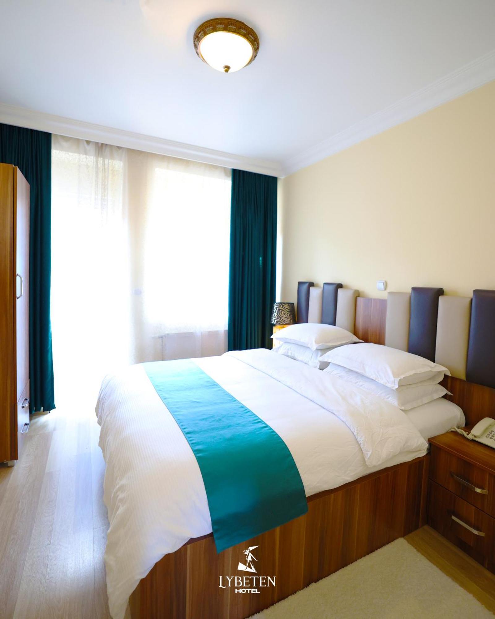 Hotel Lybeten Ferizaj Kültér fotó